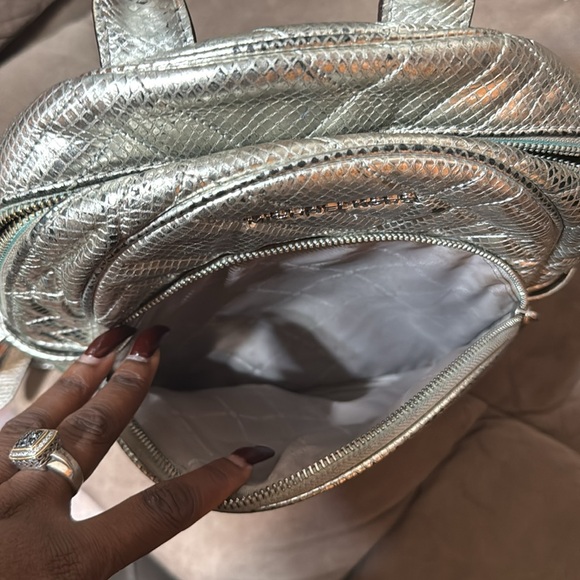 Silver Michael Kors leather backpack - Picture 8 of 13